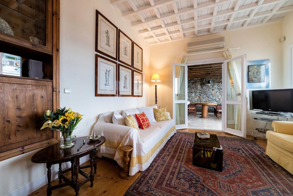 Villa Galaxy Ftelia  Buitenkant foto